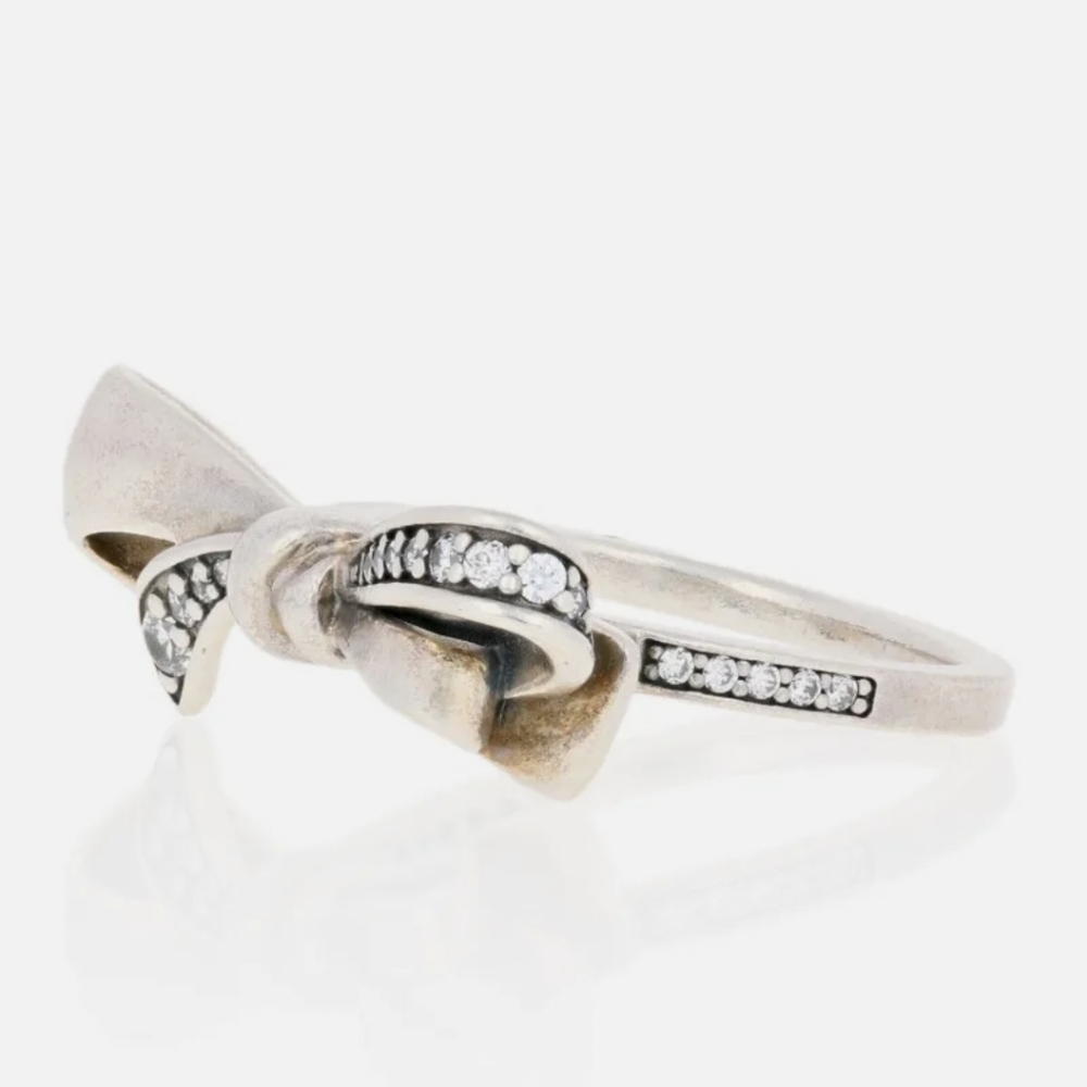 Pandora Ring. Brillant Crystal Bow. Size 8